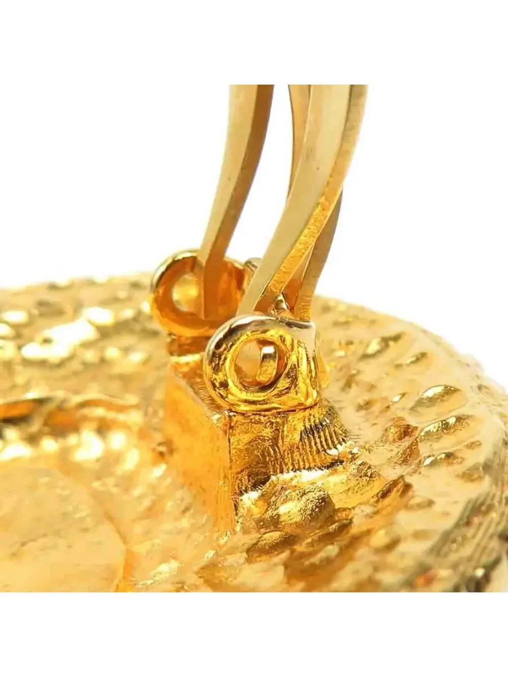 Auth Chanel Clip On Earrings Gold Metal #303021C29B